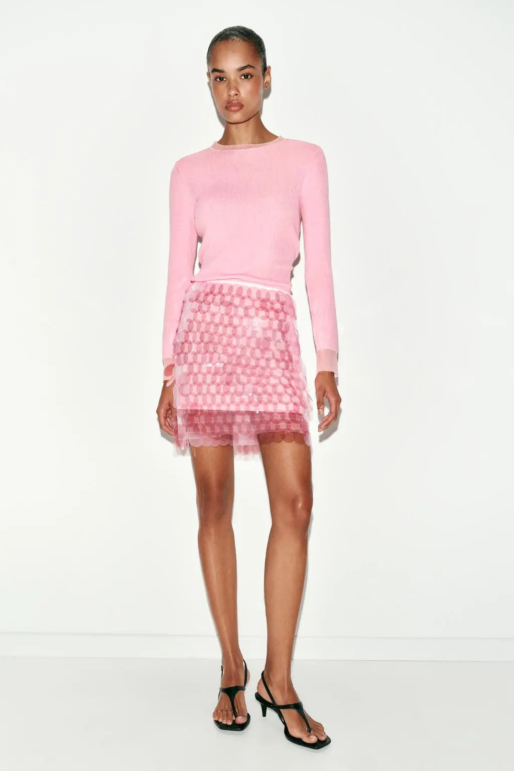 zara product image