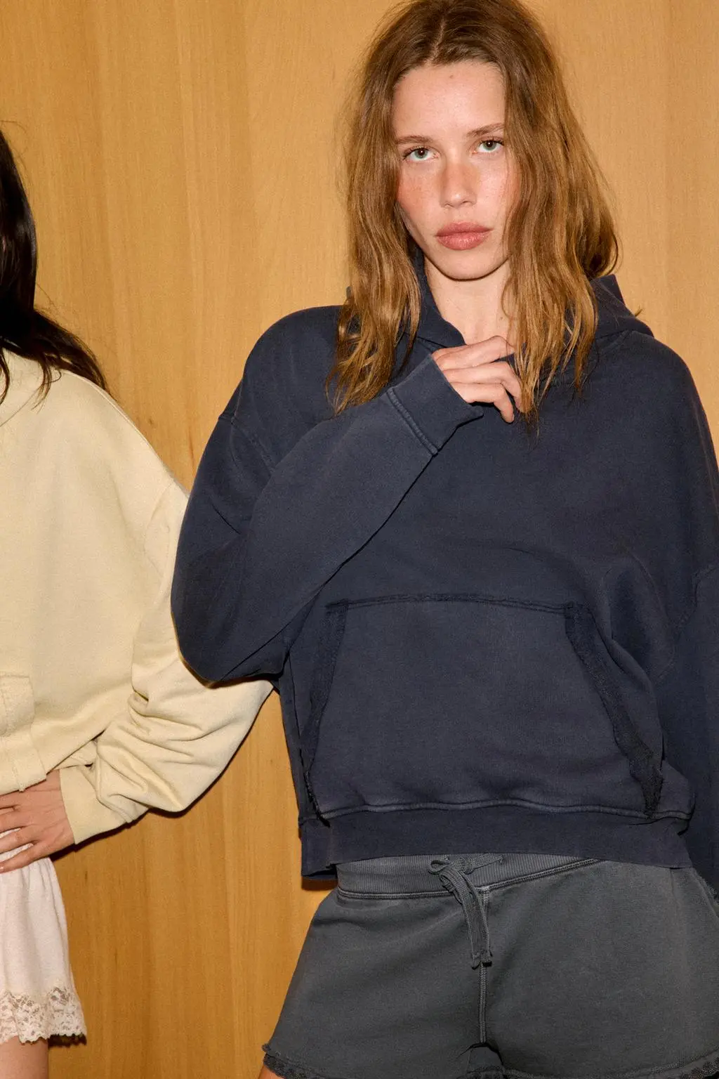 zara product image