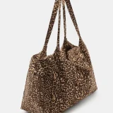 zara product image
