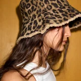 zara product image