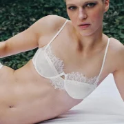 zara product image