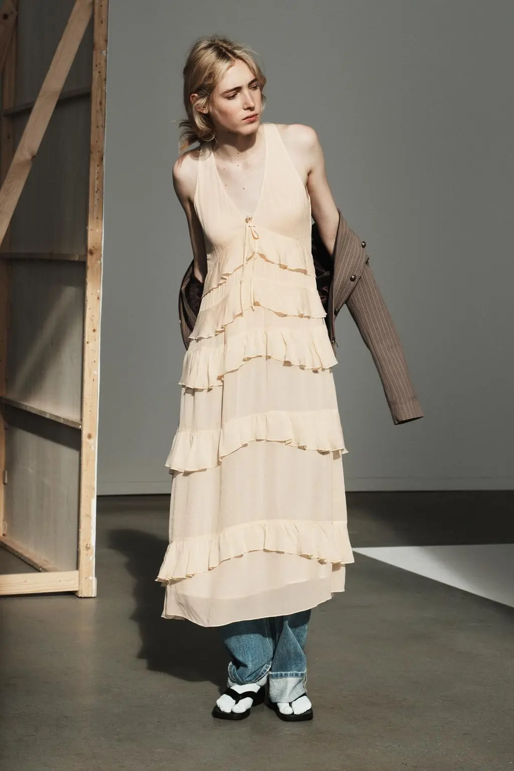 zara product image