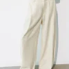 zara product image