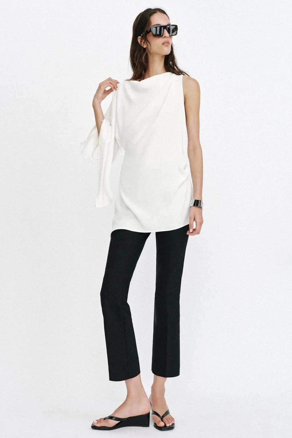 zara product image